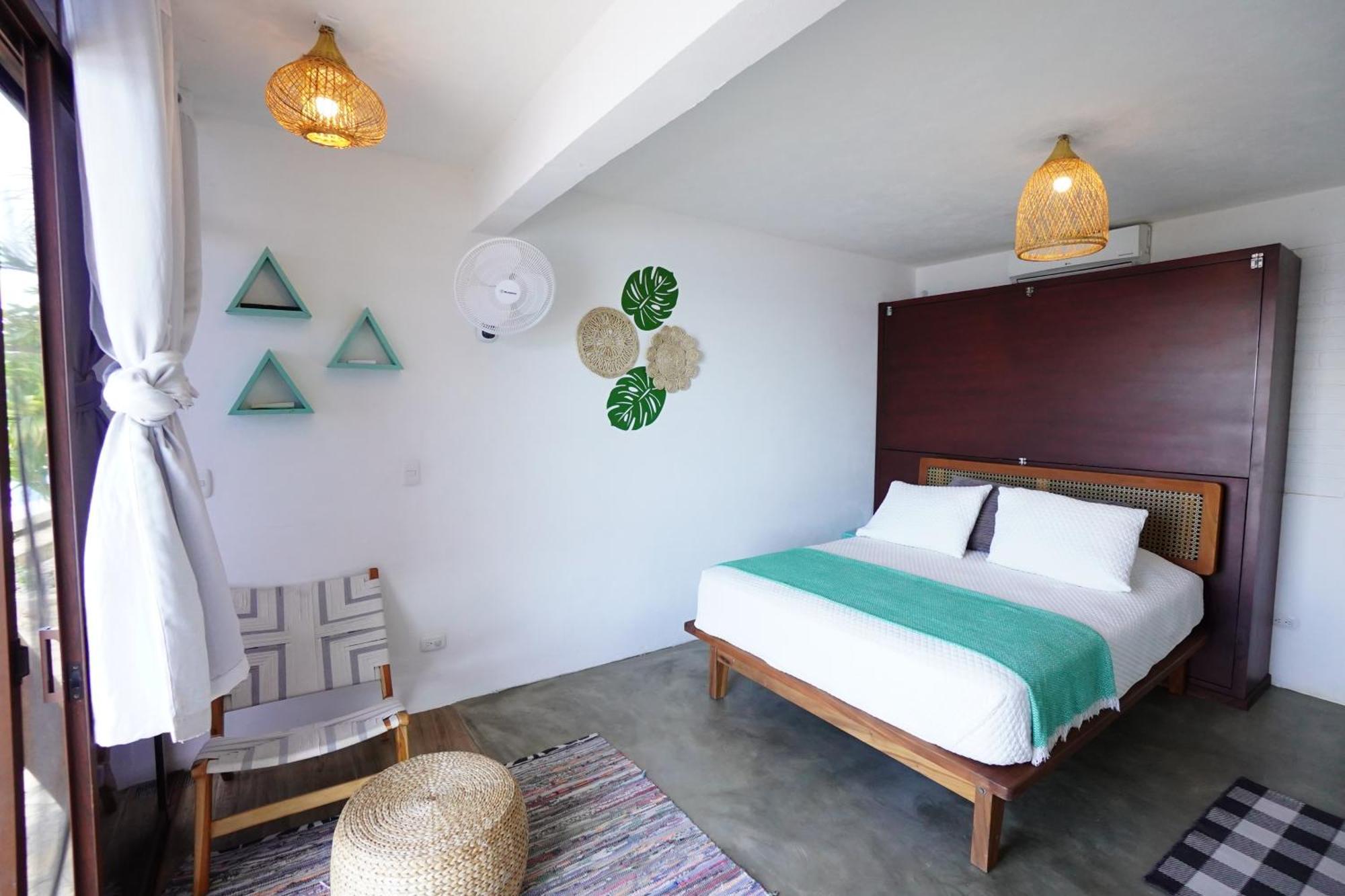 הוילה Puerto Sandino Miramar Surfcamp מראה חיצוני תמונה