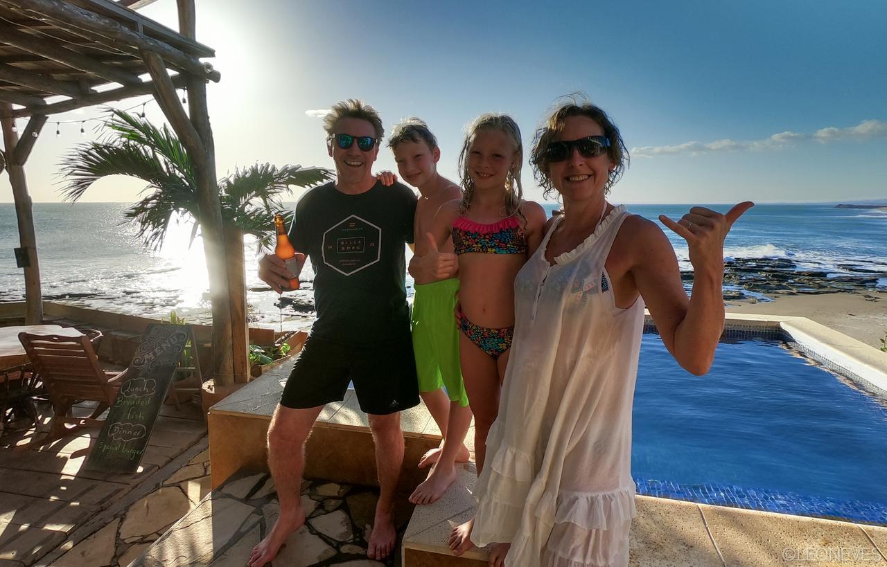 הוילה Puerto Sandino Miramar Surfcamp מראה חיצוני תמונה